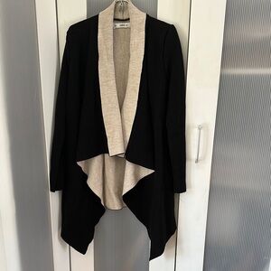 Zara knit Black and Cream Women's cardigan Sweater